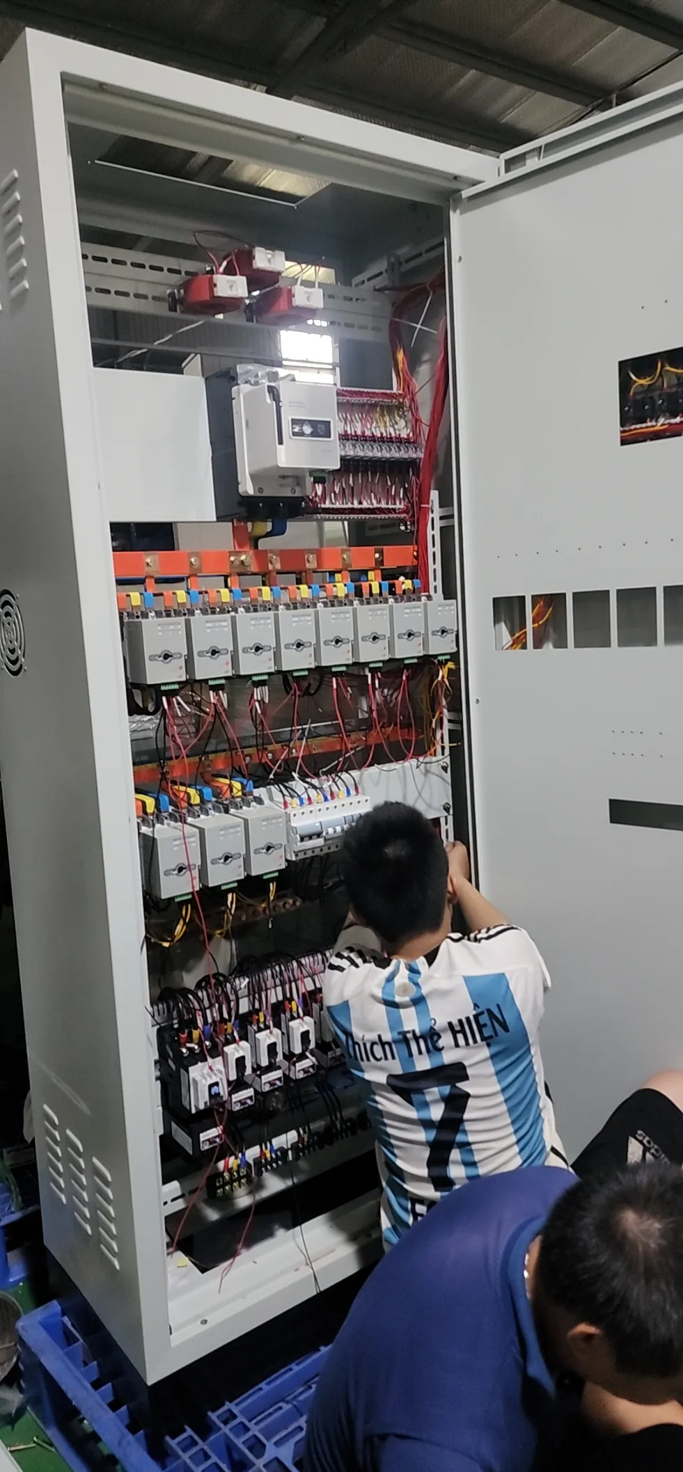 Đấu nối tủ điện tổng 400A điều khiển đóng cắt motor