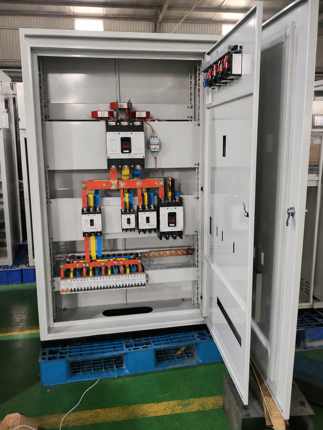 tủ điện tổng 800A